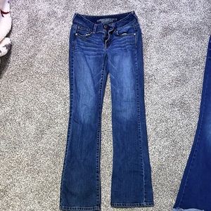 Low rise bootcut blue jeans